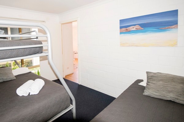 Archipelago Apartments - superior spa bunk beds